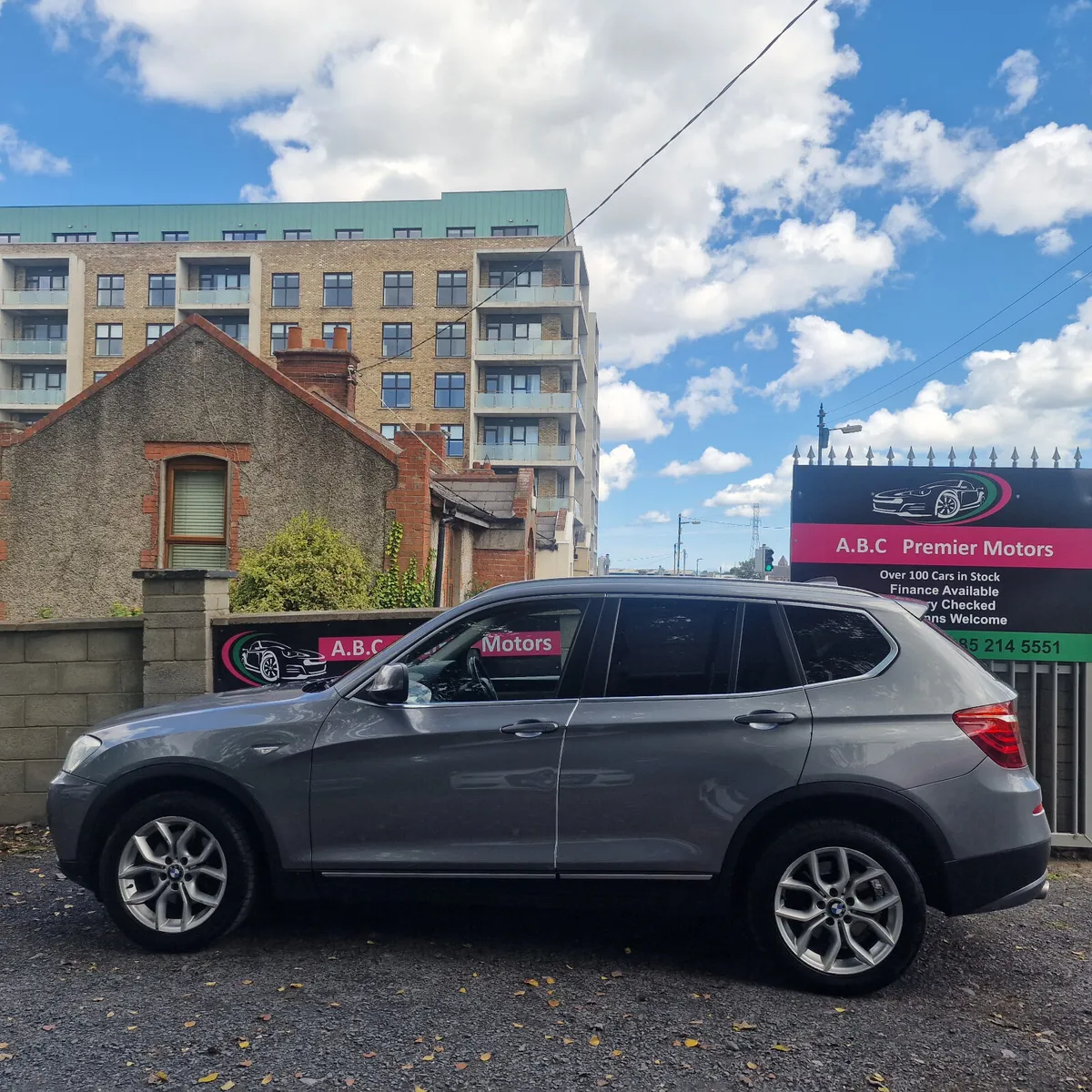 BMW X3 2013  sDRIVE18d SE AUTO - Image 3