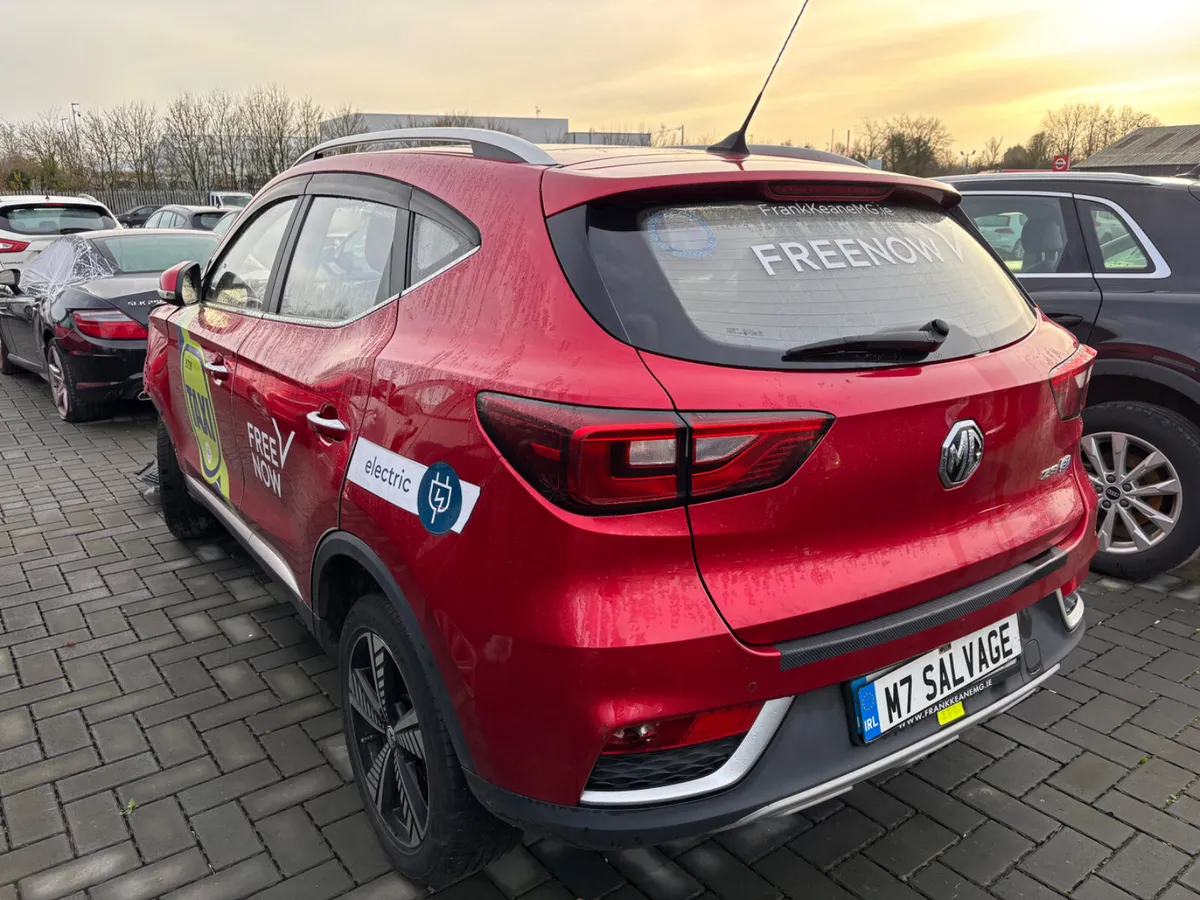 21 MG ZS EV Electric 140km - Image 4