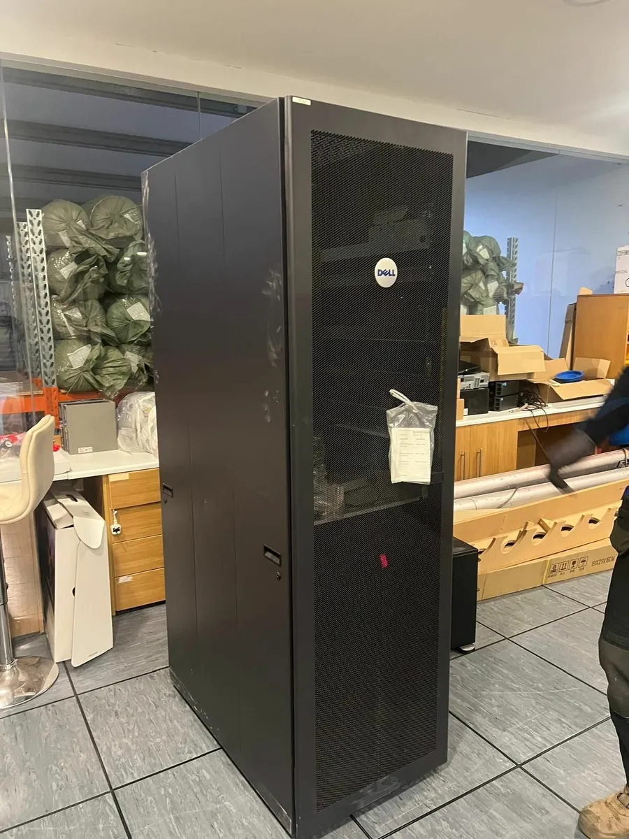 Server Cabinet - Image 2