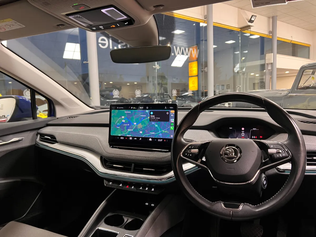 2022 One Owner Low Kms Enyaq 60 In New Condition F - Image 3