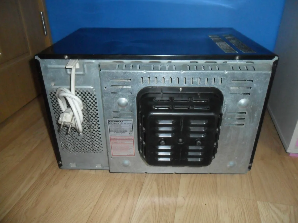 Daewoo Microwave. - Image 3
