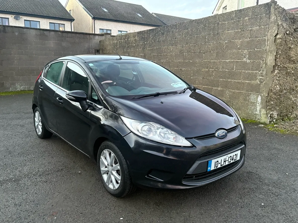 2010 FORD FIESTA 1.4 PETROL AUTOMATIC NCT 02/26 - Image 1