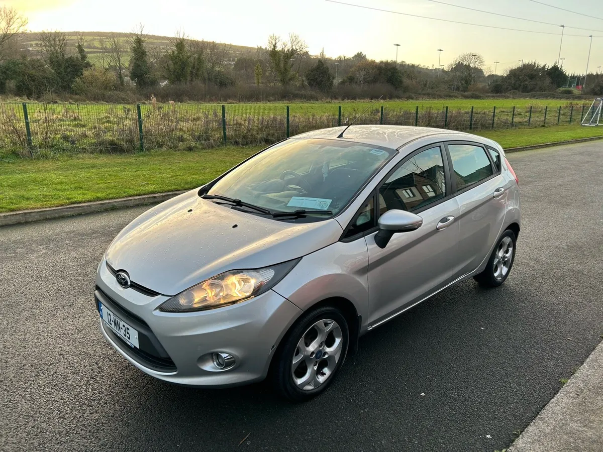 12 FORD FIESTA 1.2 €3,950 - Image 3
