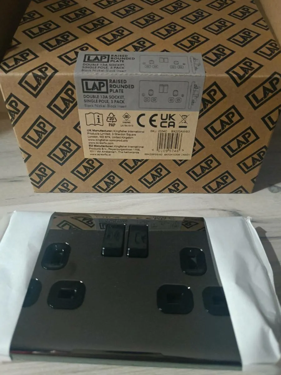 LAP Black Nickel sockets - Image 1