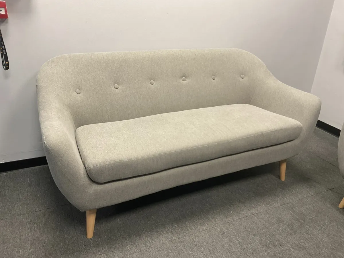 Online Auction Of A 3 Seater Sofa And Much More!! - Image 1