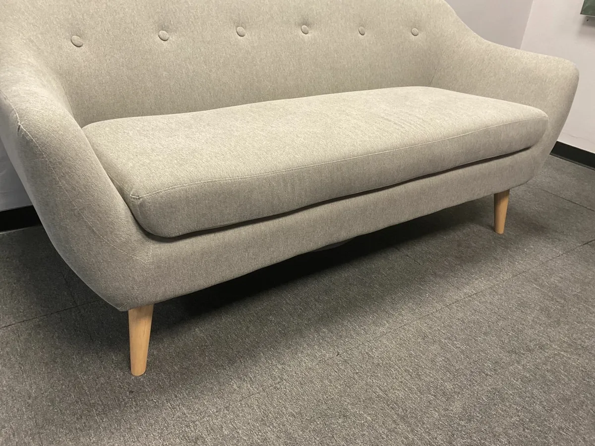 Online Auction Of A 3 Seater Sofa And Much More!! - Image 2