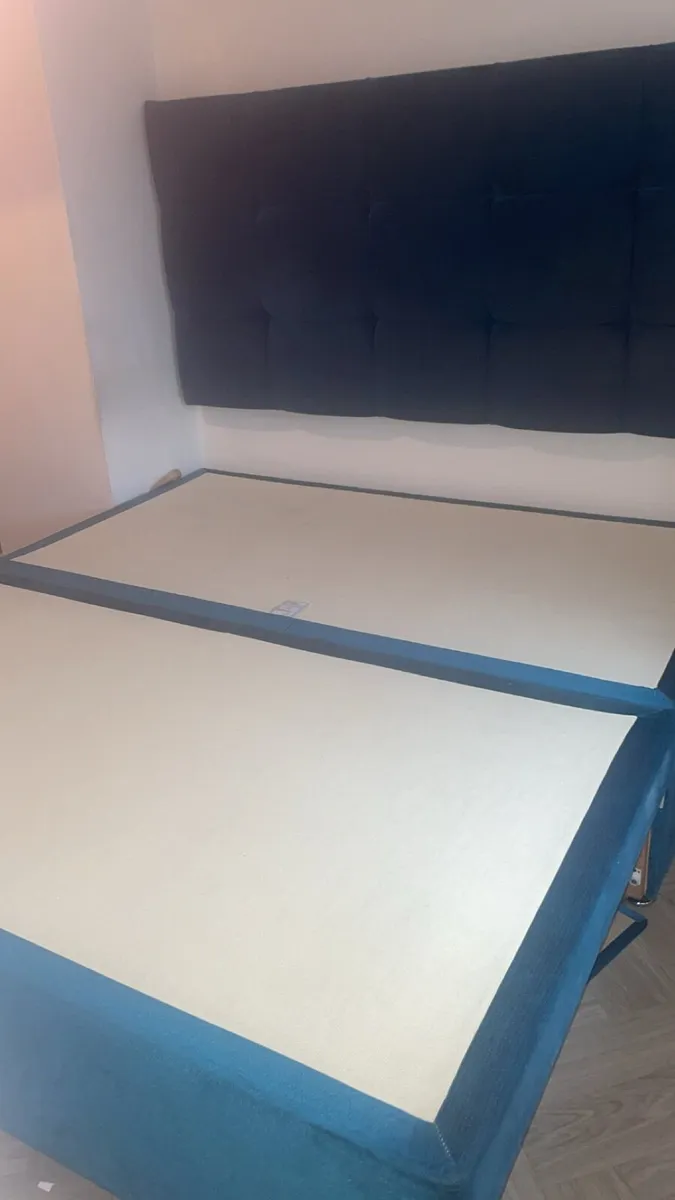Superking bed base (2 Drawers) and headboard - Image 4