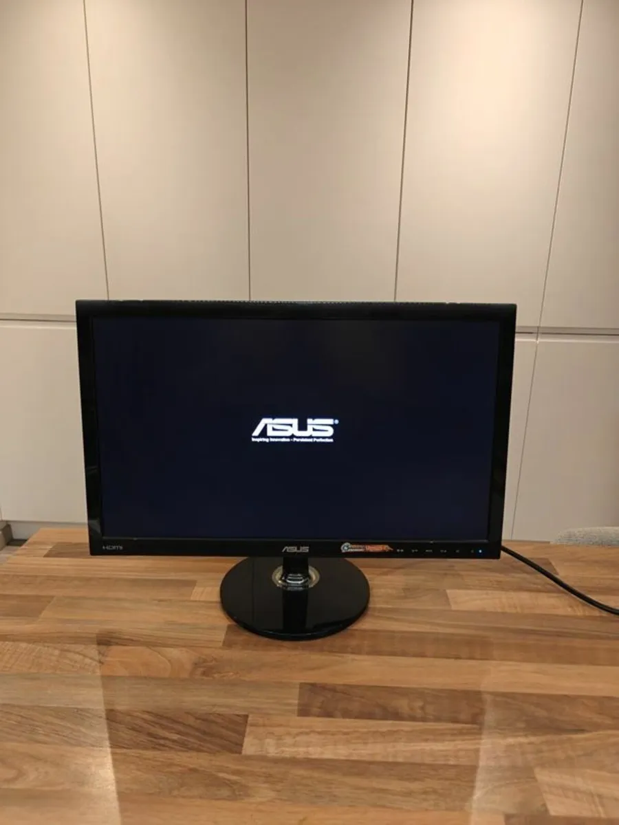 22-inch Asus Monitor VS228H - Image 1