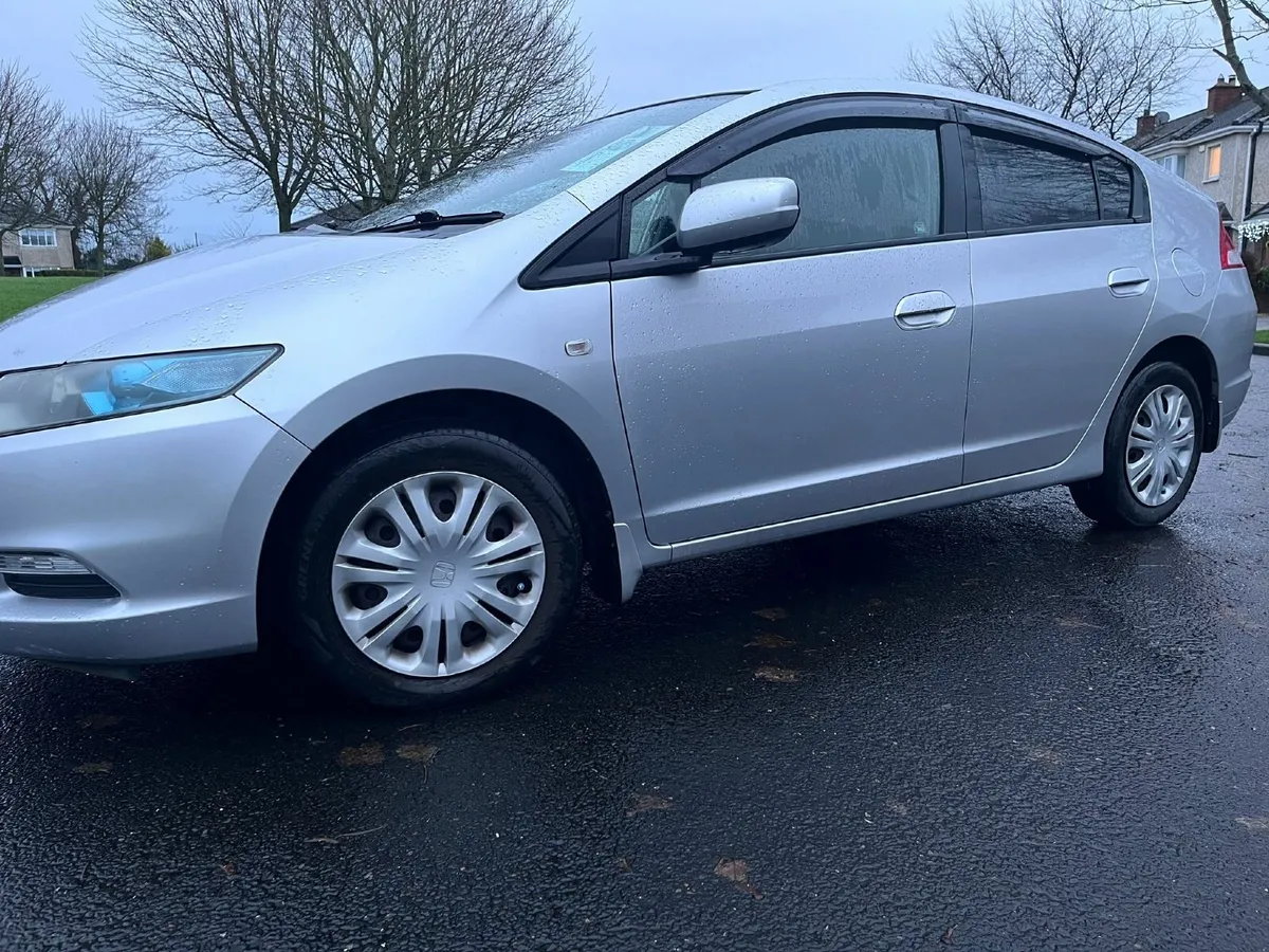 2009 Honda Insight 1.3 Hybrid – Automatic - Image 2