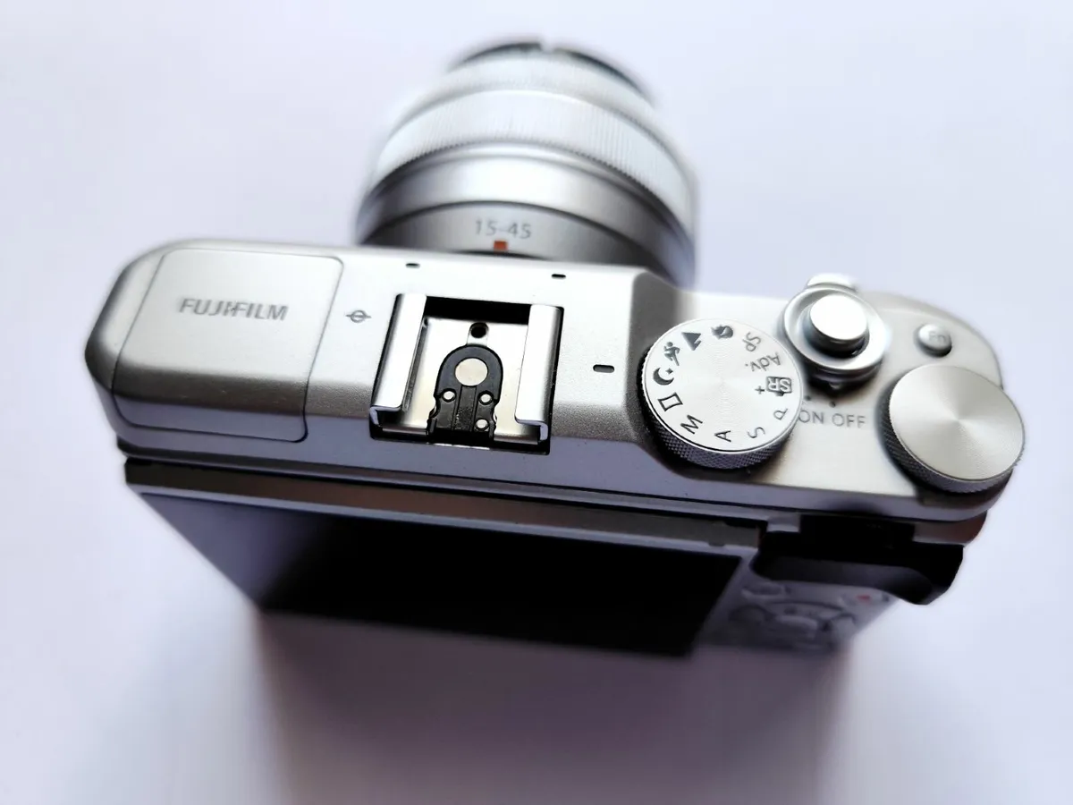 Fujifilm X-A5 Mirrorless Camera + 15-45mm Lens - Image 4