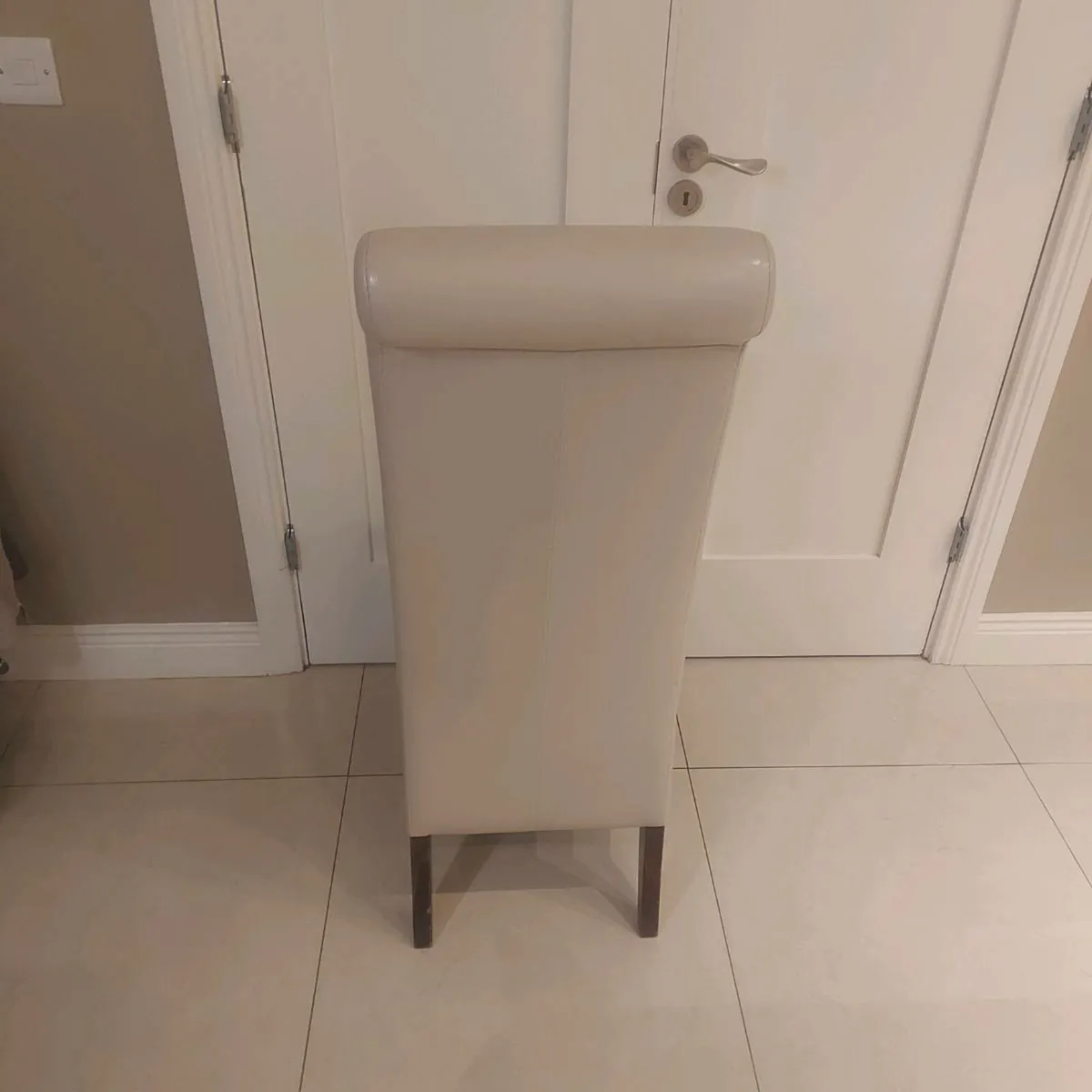 Dining room chairs - Image 3