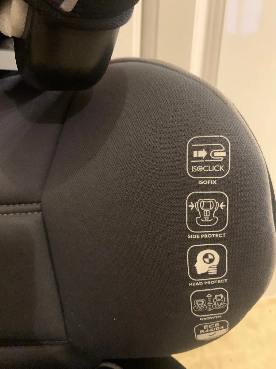 Miniuno Children's Booster Seat - Image 2