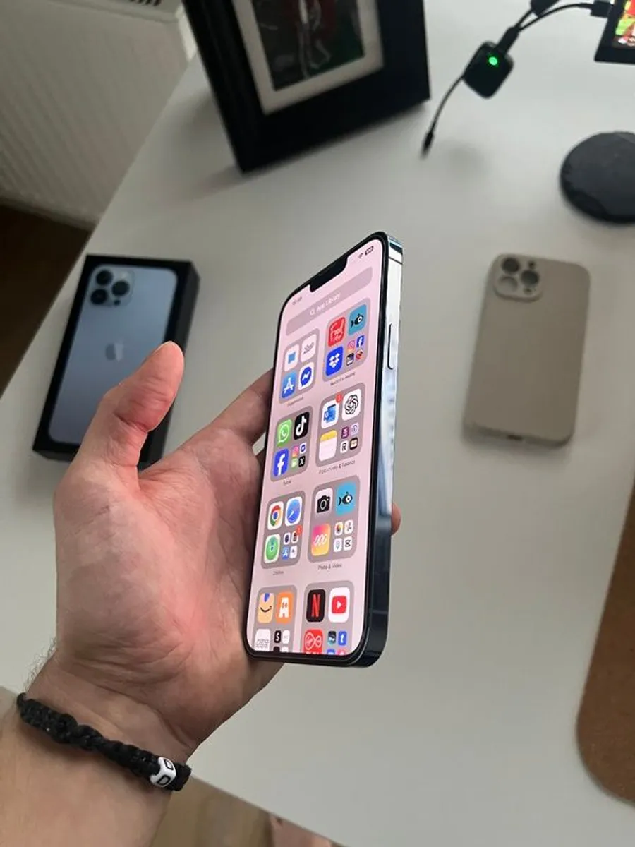 iPhone 13 Pro Max Unlocked - Image 2