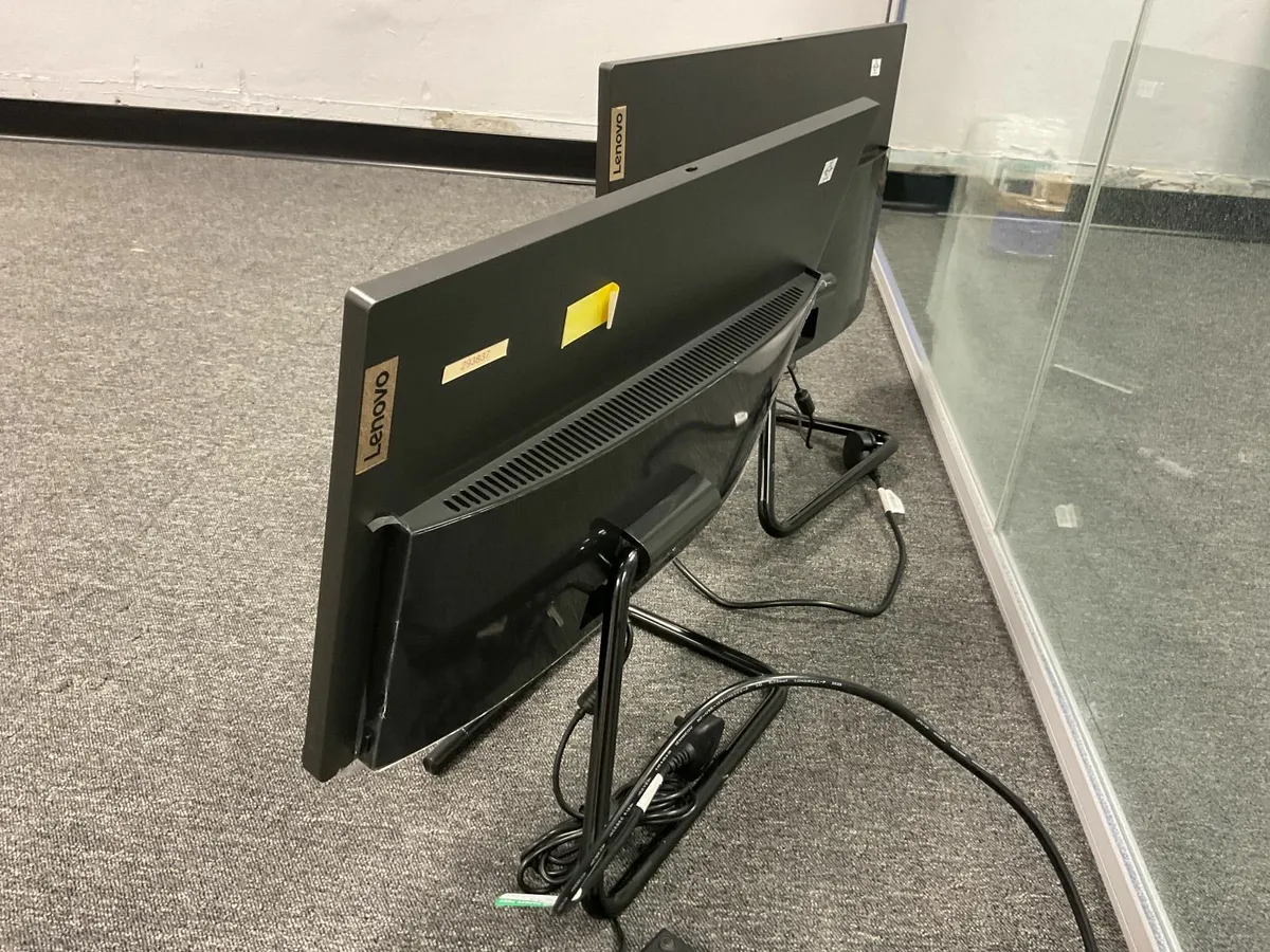 Online Auction Of Lenovo F0EX Monitors & More! - Image 3