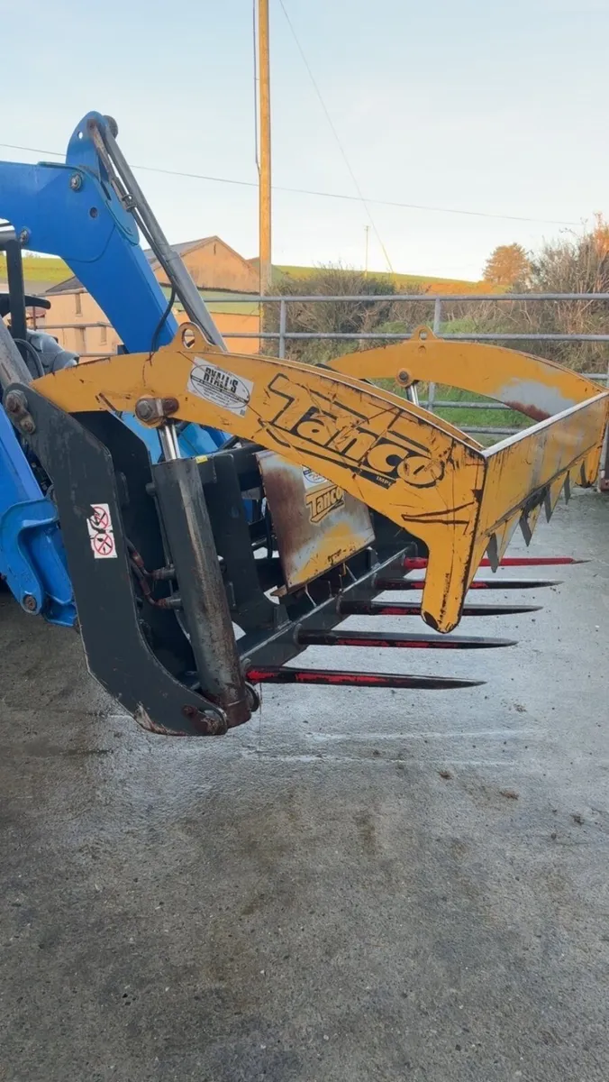 Tanco Bale slice - Image 1