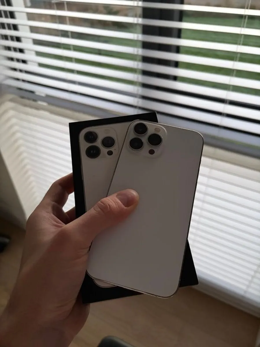 iPhone 13 Pro Max - White - Image 1