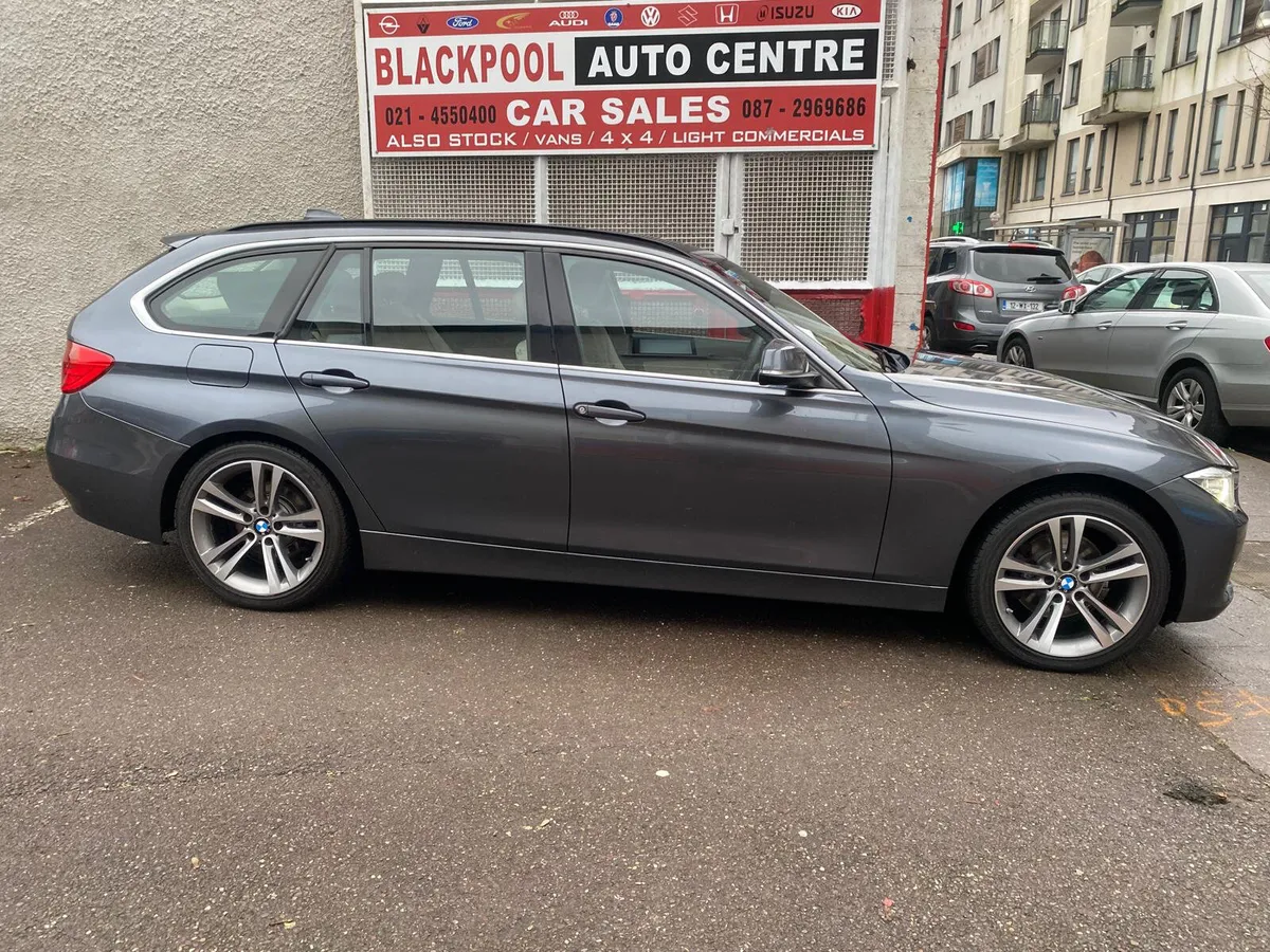BMW 3-Series 2015 - Image 1