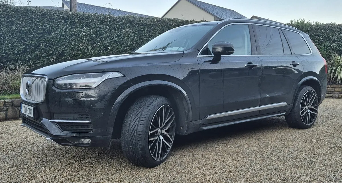 Volvo XC90 2017 - Image 2