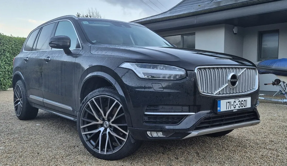 Volvo XC90 2017 - Image 1