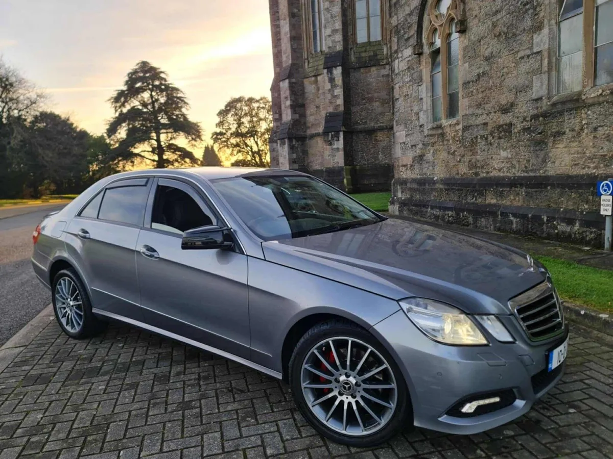 2010 Mercedes Benz automatic e250 nct & taxed - Image 1
