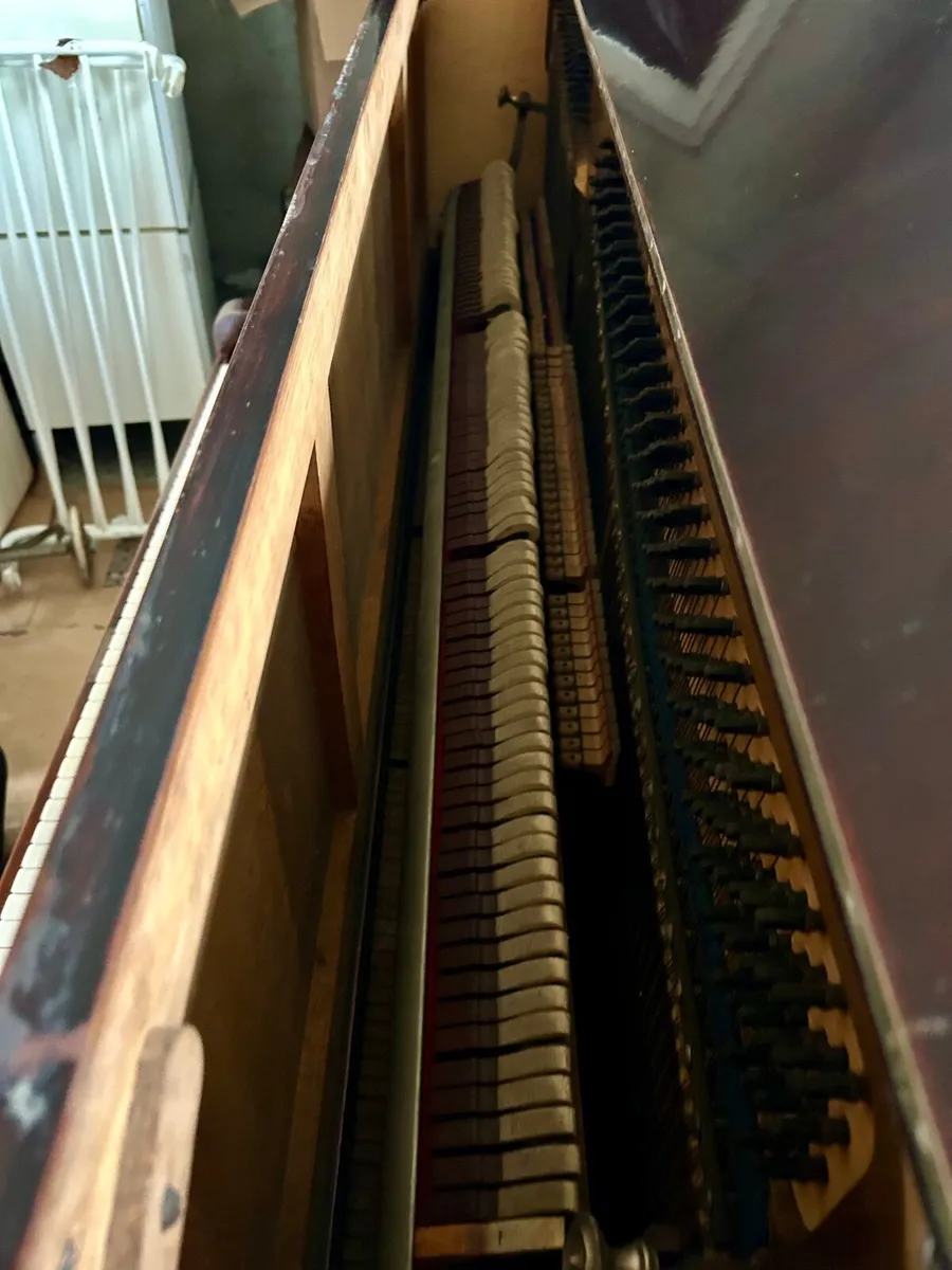 Piano with stool - Image 3