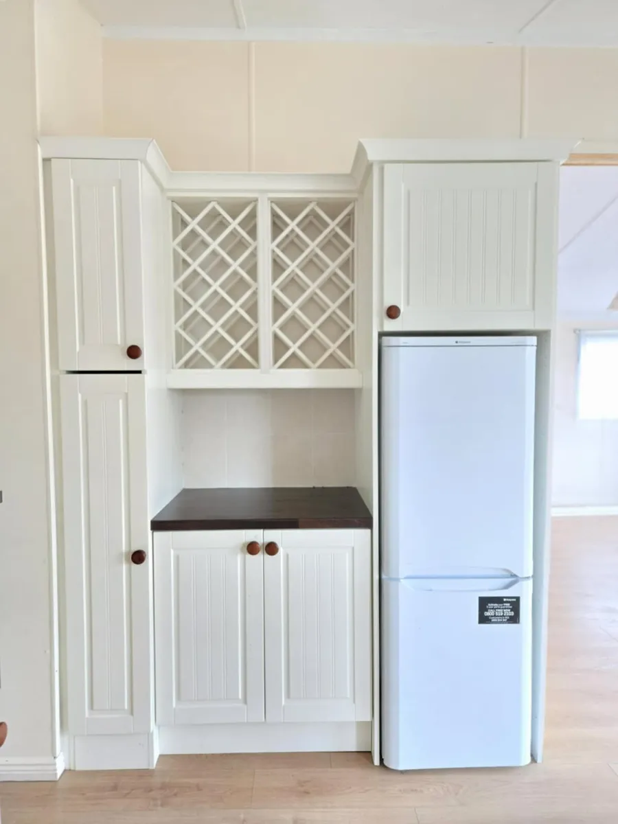 30 x 24 ft Roadmaster Chalet - Image 4