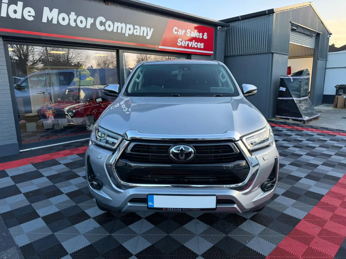 Toyota Hilux INVINCIBLE 2022, DOE , SERVICE, - Image 4