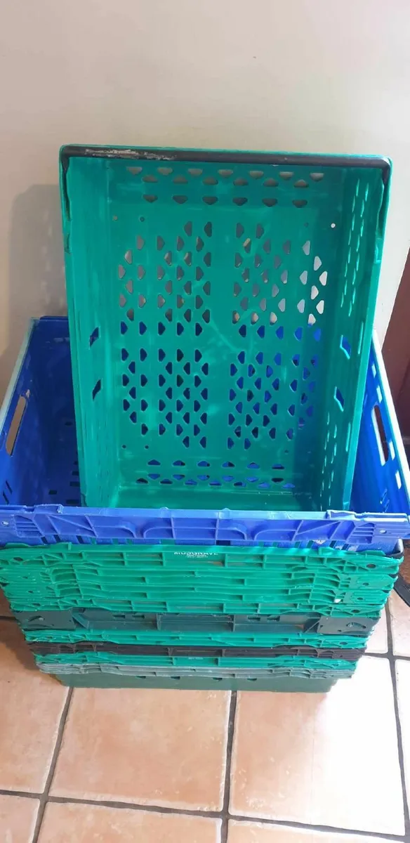 10 storage stacking crates - Image 2