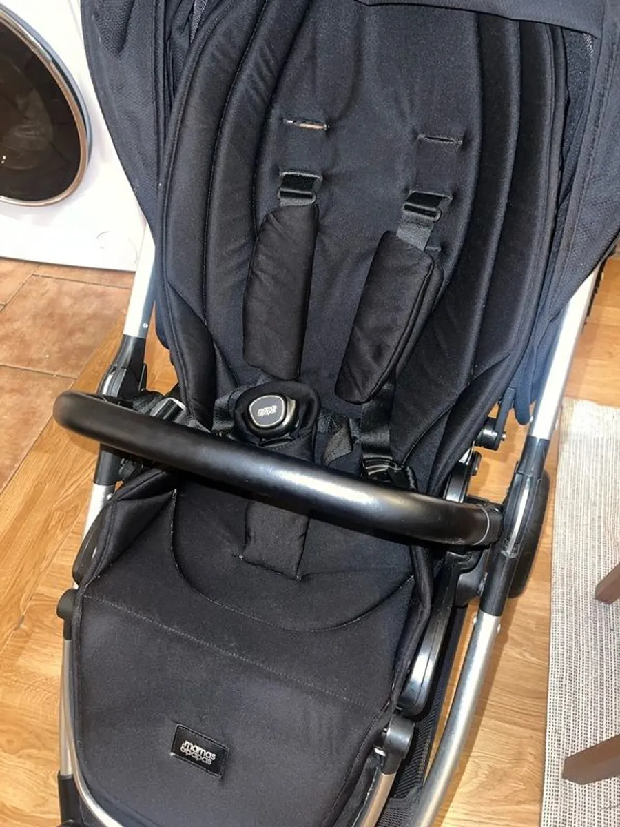 Mamas & Papas flip xt2 travel system - Image 3