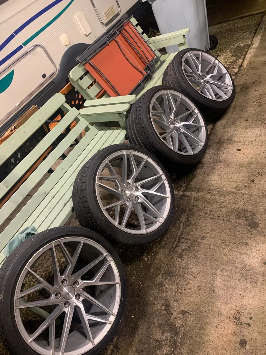 20” vfs44 5x112 - Image 1