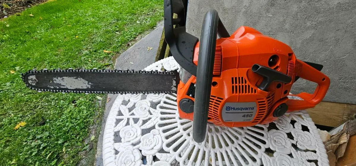 Husquvarna chainsaw - Image 3