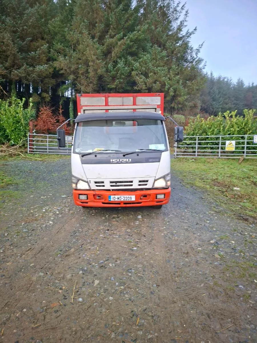 Cattle Lorry - Image 1