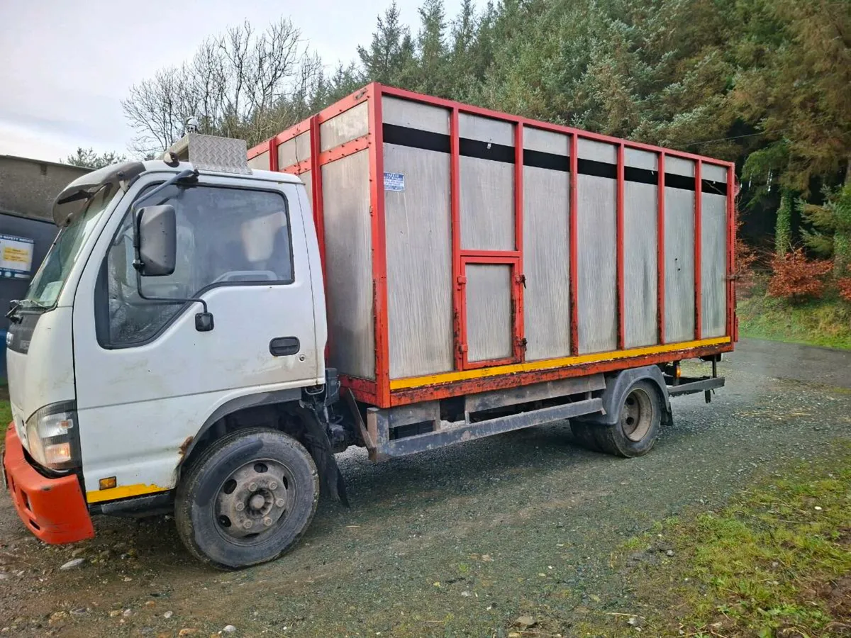 Cattle Lorry - Image 3
