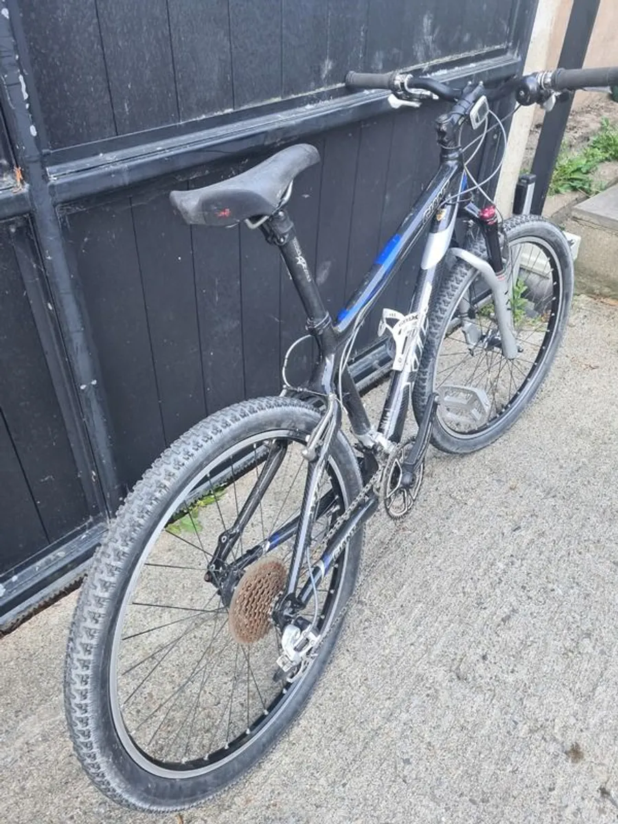 Christmas discount - like new CARBON Giant XTC Zero C - Hardtail Performance Mountain Bike - Image 3