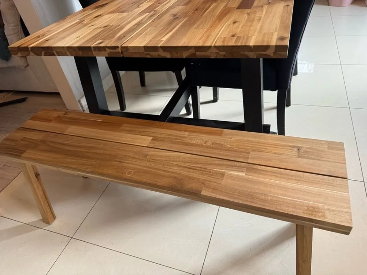 Kitchen table with 4 dining chairs and 2 benches - Image 2