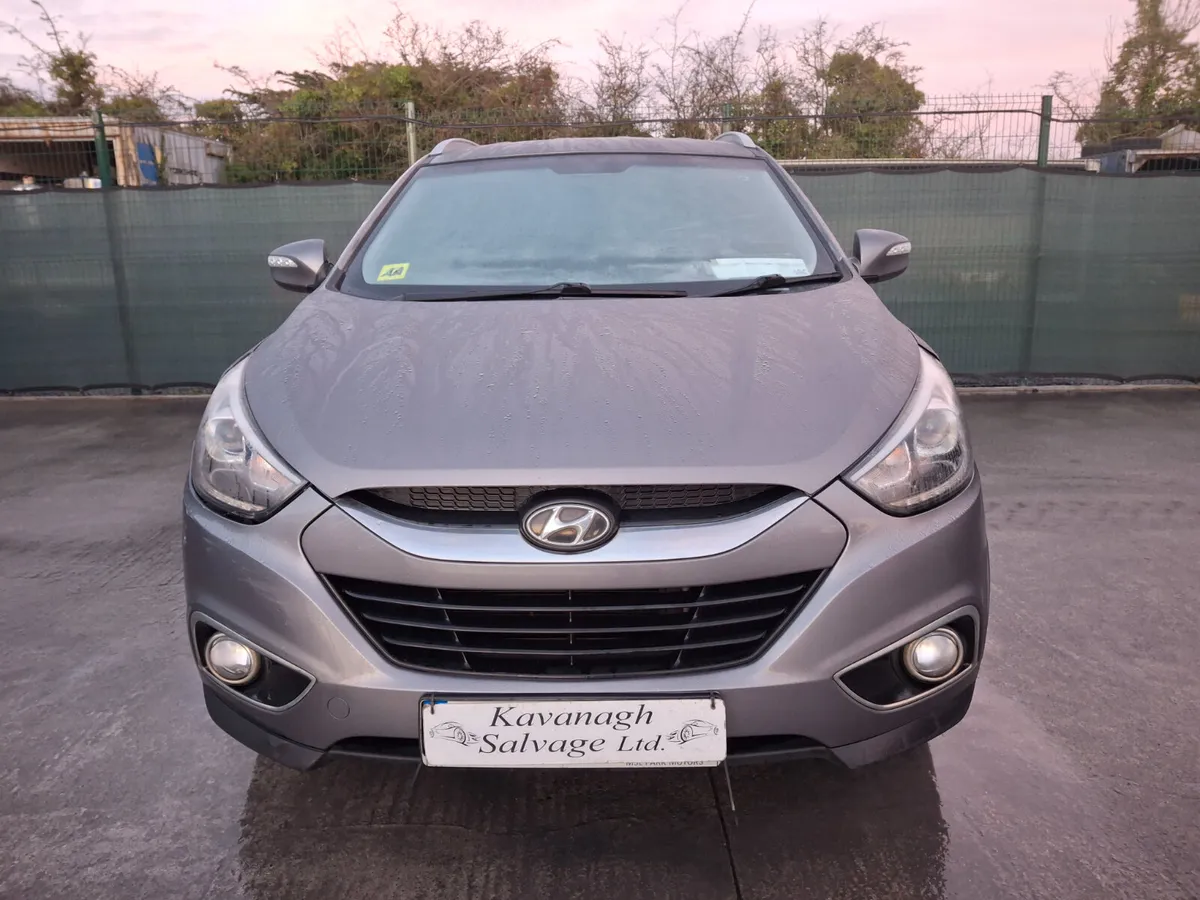 2015 Hyundai ix35  1.7 Diesel  Excetutive - Image 3
