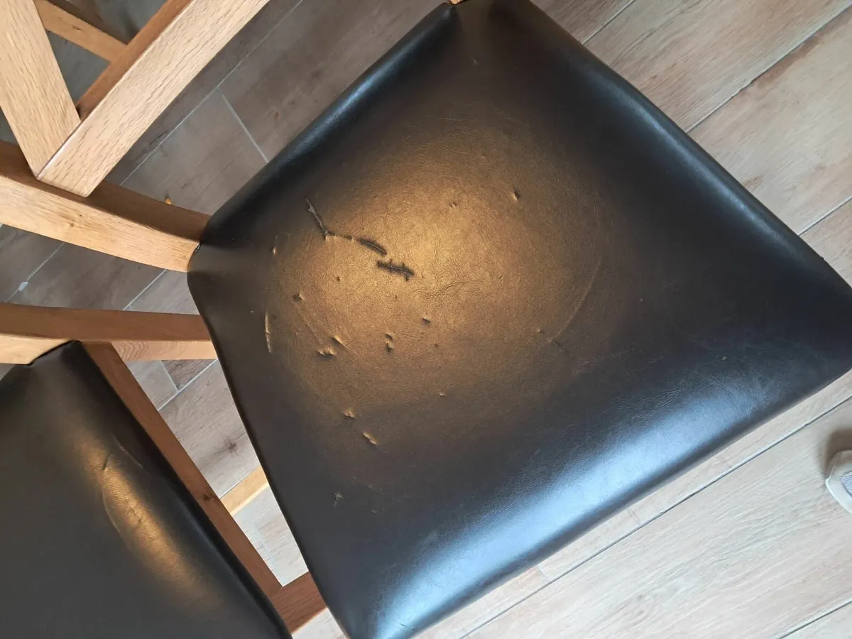 Oak chairs - Image 2