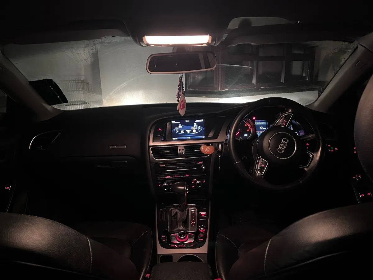 2012 Audi a5 - Image 4