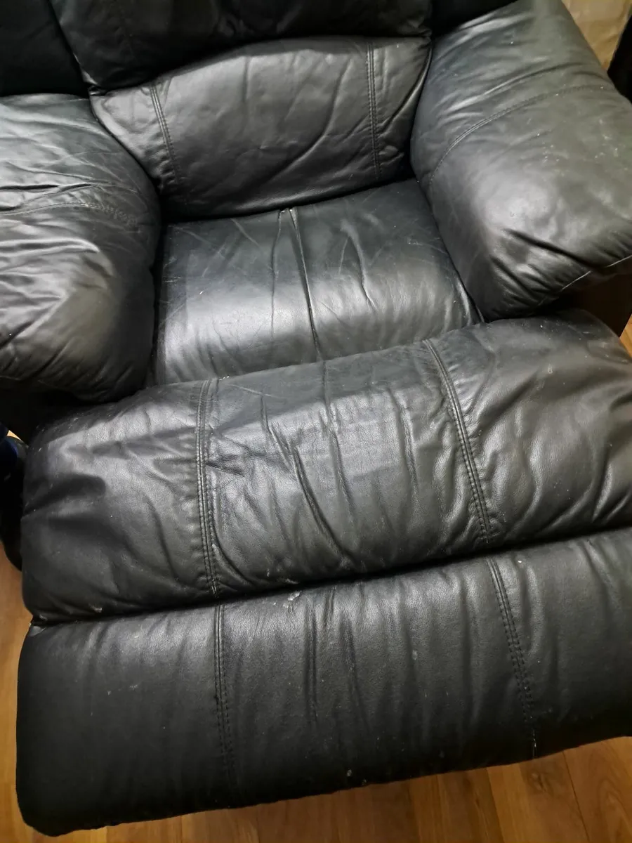 Reclining swivel armchair - Image 1