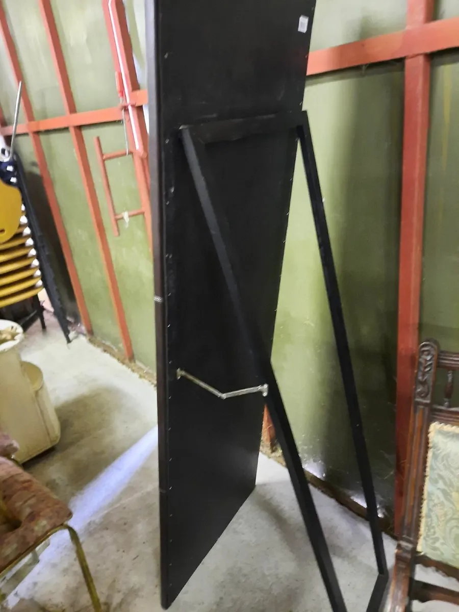 Tall floor standing mirror - Image 4