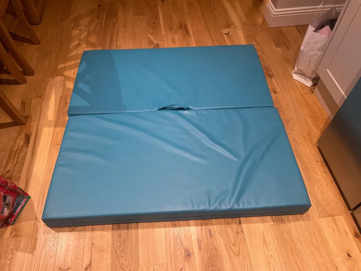 Gymnastics mat - Image 3