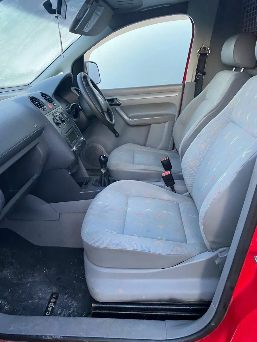 Vw caddy - Image 2