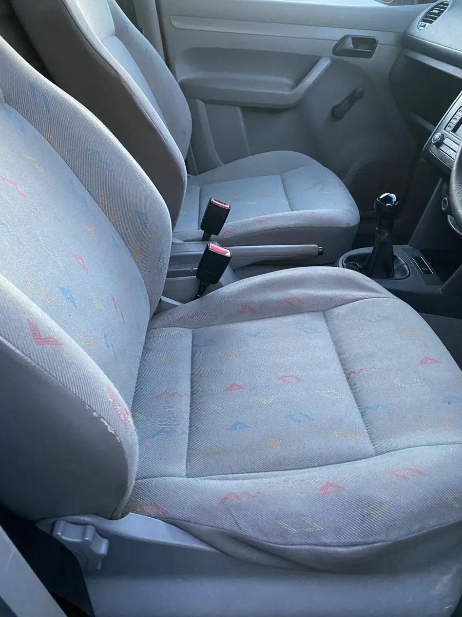 Vw caddy - Image 4