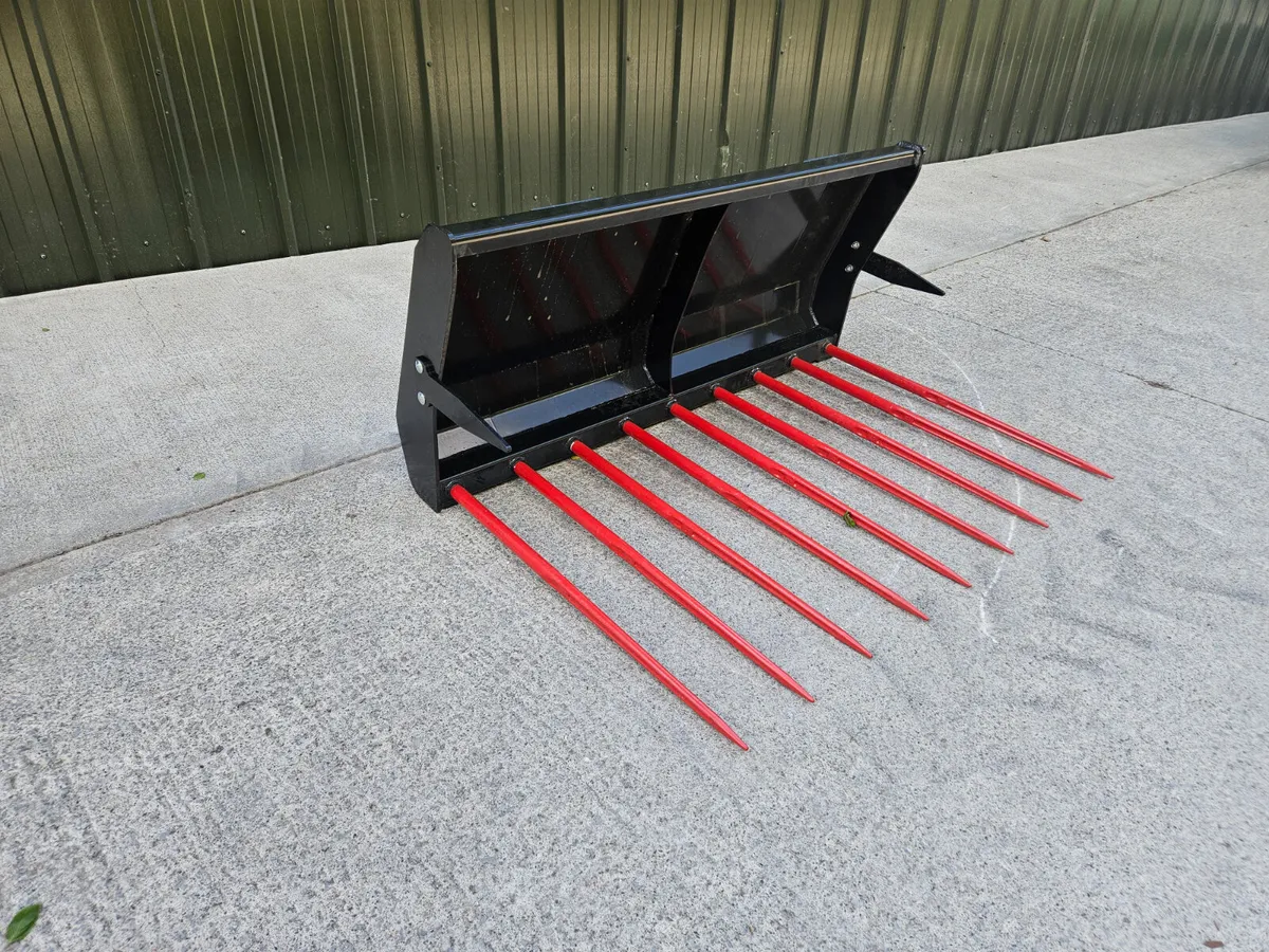 New Rhino 1.6m dung forks in stock - Image 1