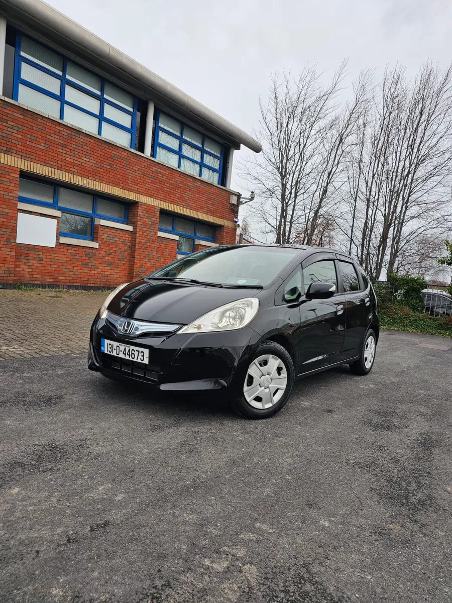 Honda Fit 2013 Automatic Hybrid - Image 1
