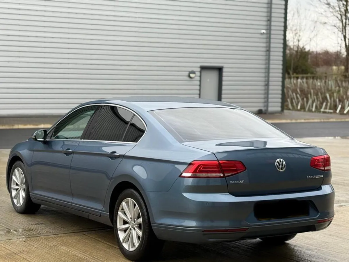 2016 Volkswagen Passat 2.0TDI - Image 2