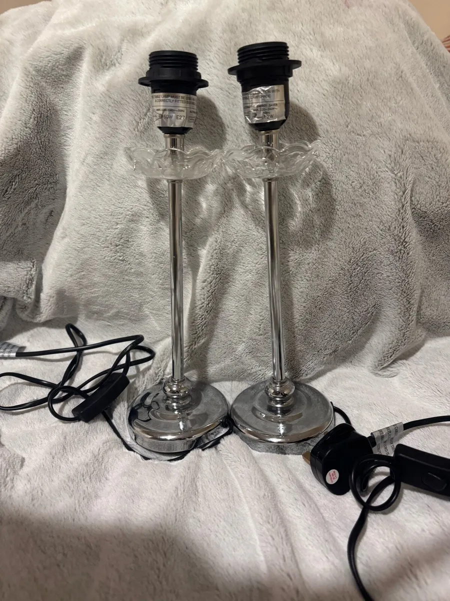 set of two lamps - Image 1