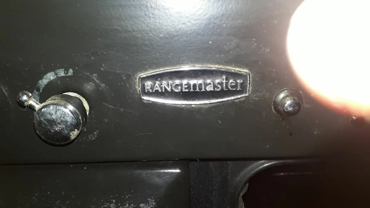 Dual Fuel Cooker - Image 1