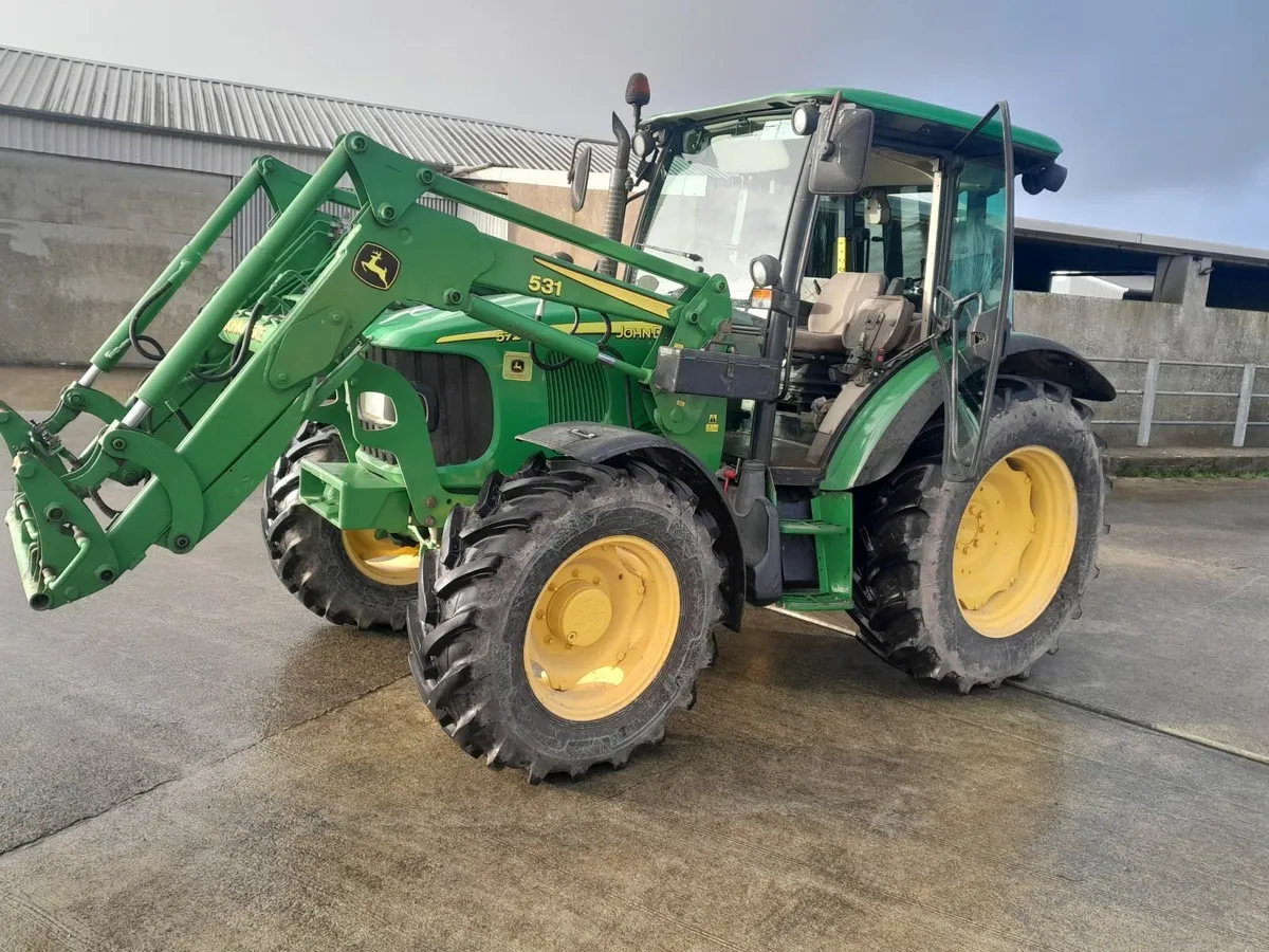 John Deere Tractor - Image 1