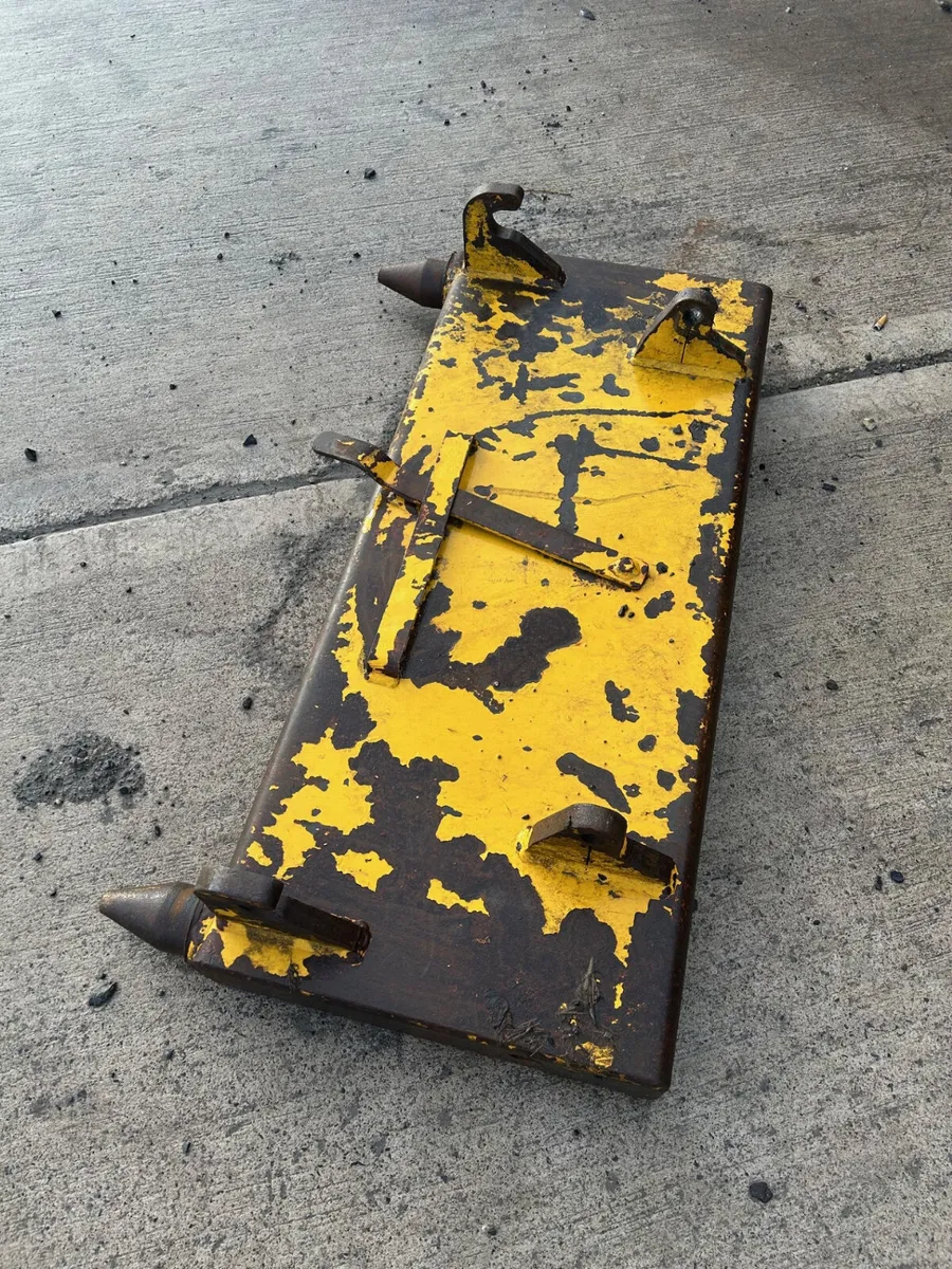 Johnston Euro to Pin & Cone Adapter - Image 2